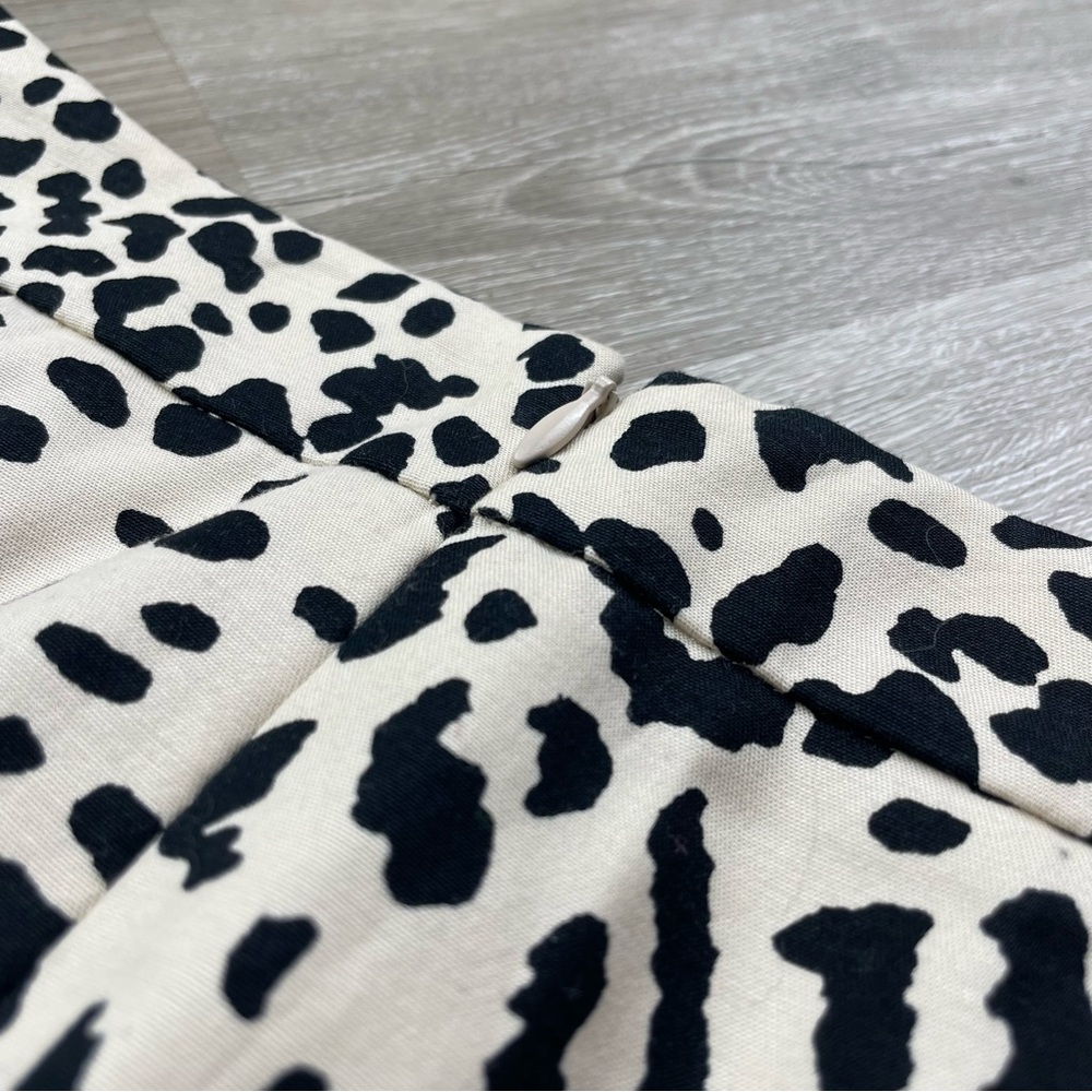 LOFT Petite Leopard Print Pencil Skirt - Picture 5 of 6